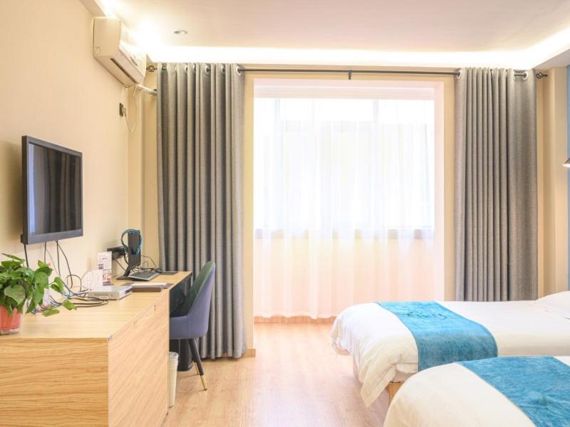 Greentree Inn Henan Kaifeng Gulou Square Express Hotel Exterior photo
