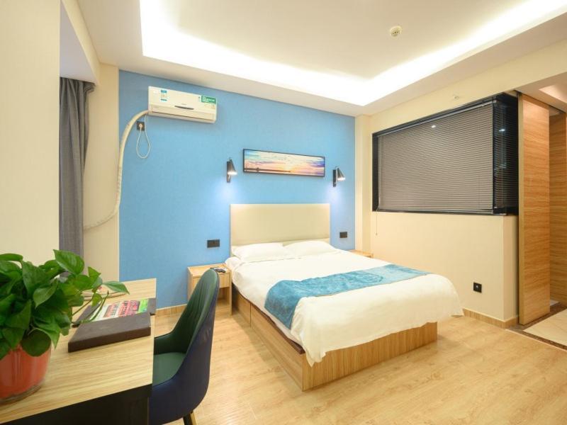 Greentree Inn Henan Kaifeng Gulou Square Express Hotel Exterior photo