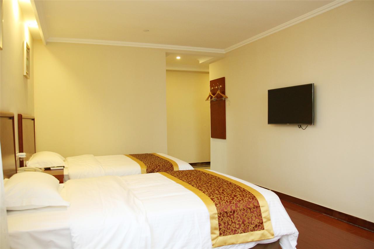 Greentree Inn Henan Kaifeng Gulou Square Express Hotel Exterior photo